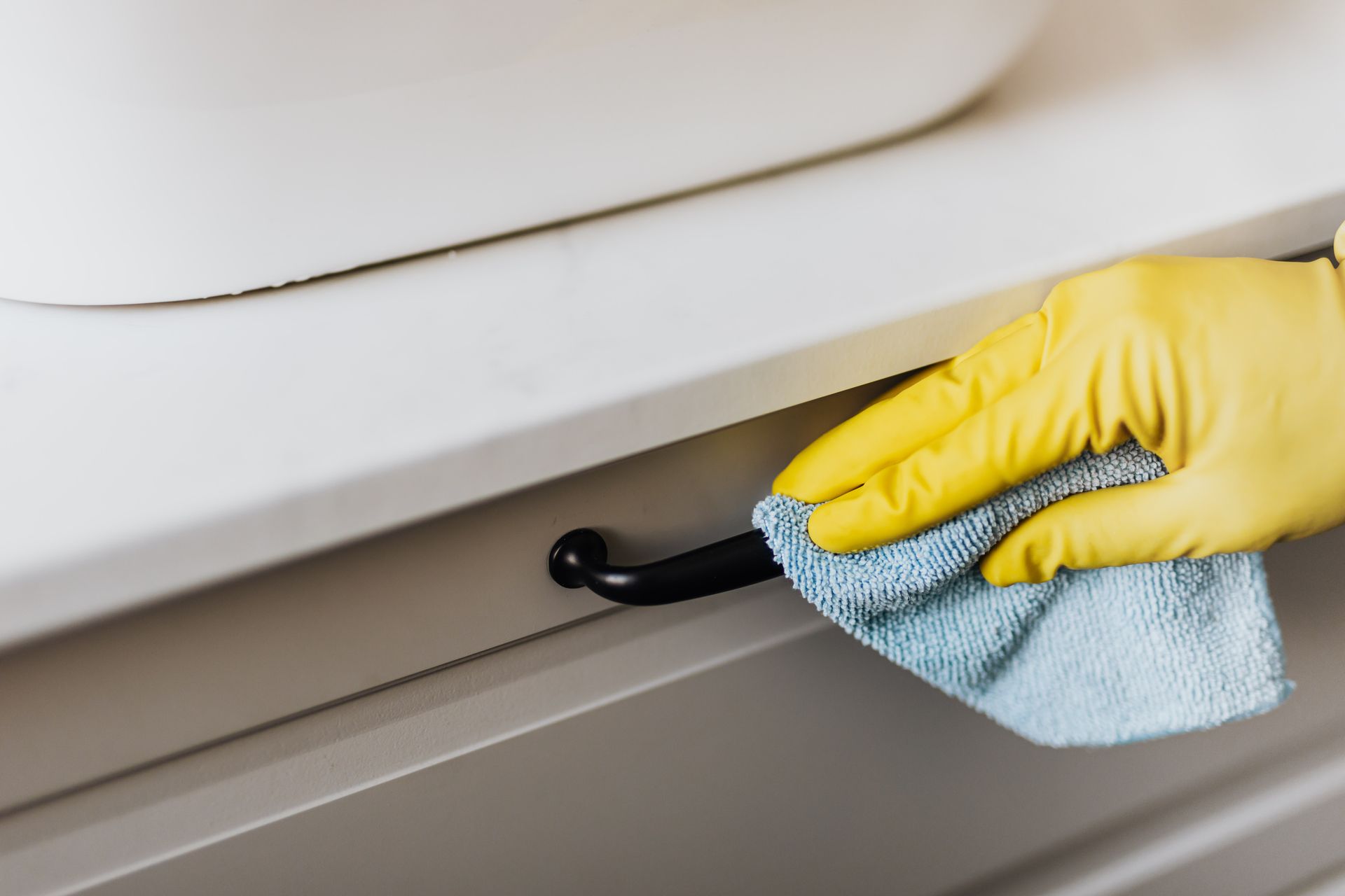 COMMERCIAL CLEANING 